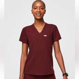 BRAND NEW FIGS Women's Catarina One-Pocket Scrub Top